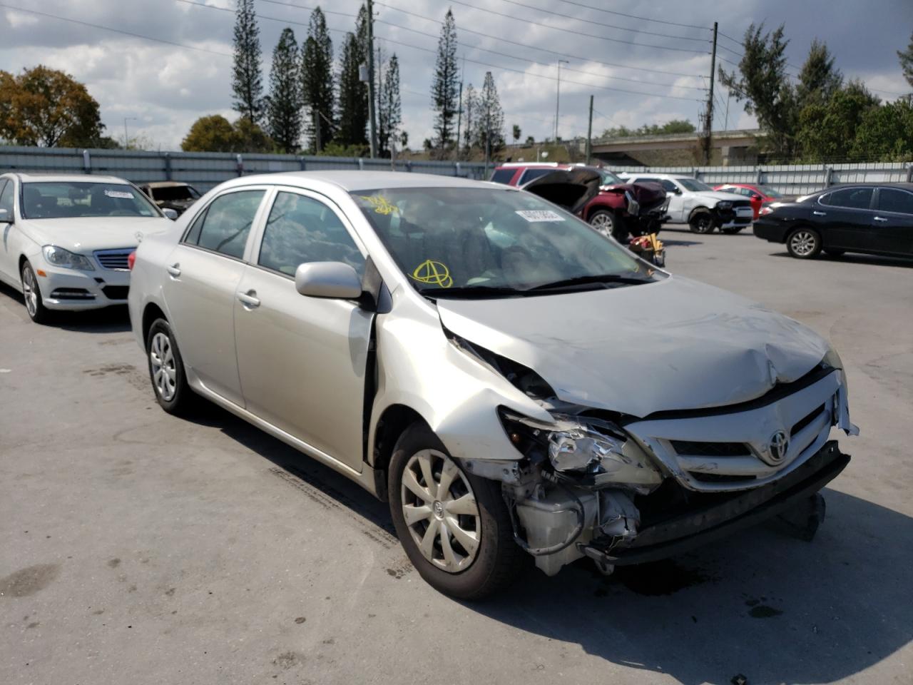 TOYOTA COROLLA BA 2012 with VIN 2T1BU4EE0CC869541 - Photo from auction