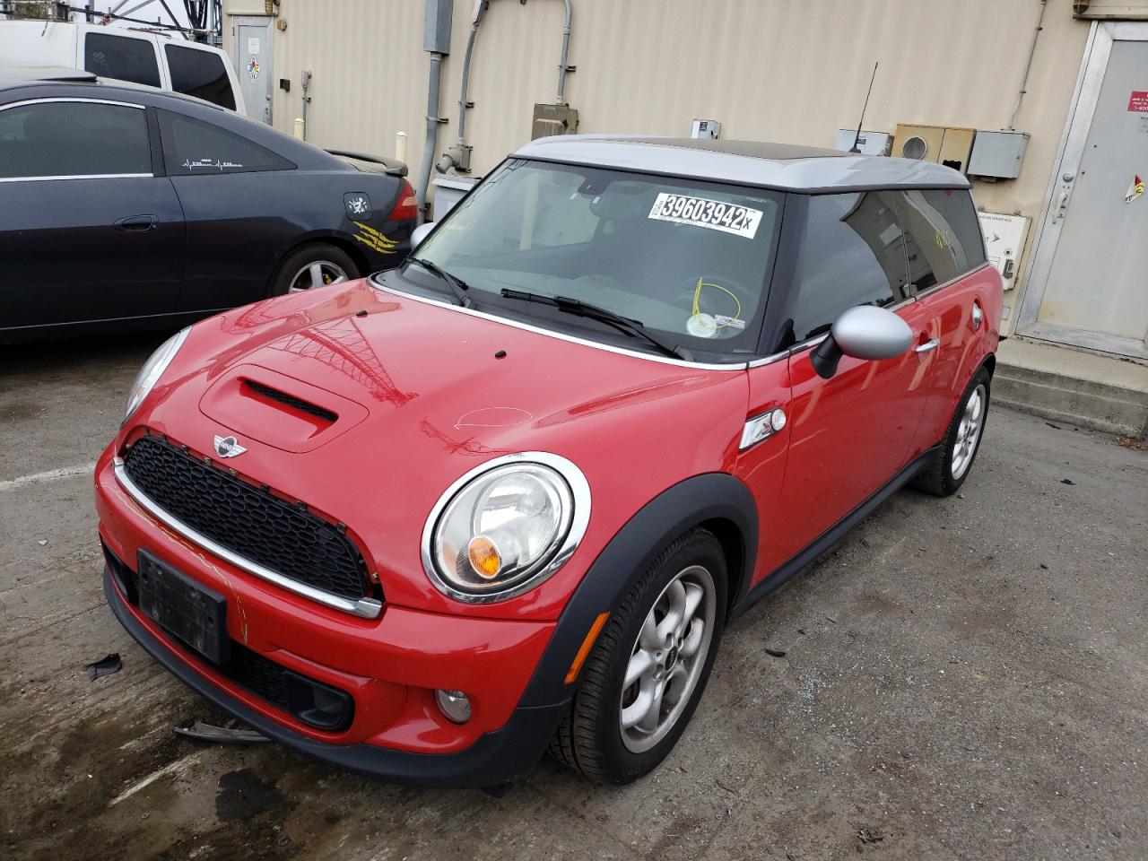 Photo 2 from auction – 2013 MINI COOPER S C with VIN WMWZG3C52DTY32677