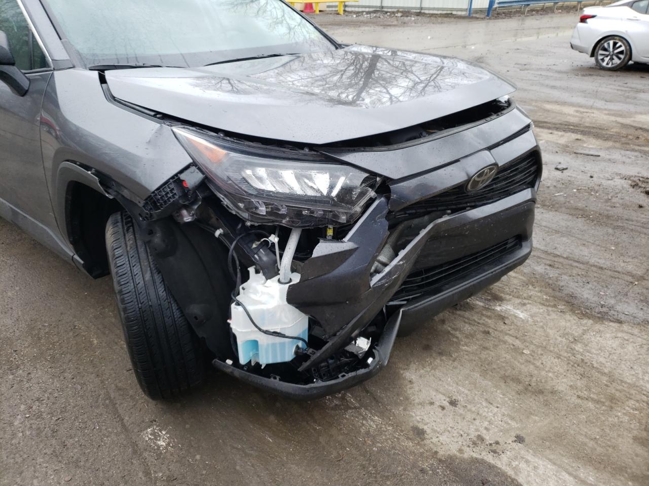 Photo 9 from auction – 2021 TOYOTA RAV4 LE with VIN 2T3H1RFV4MC104372