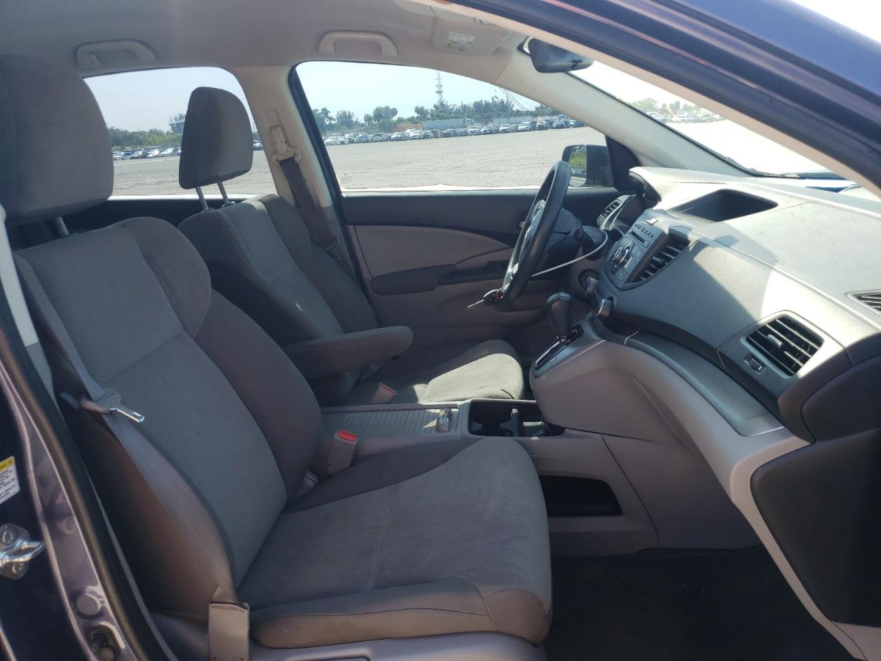 Photo 5 from auction – 2012 HONDA CR-V LX with VIN 3CZRM3H3XCG700744