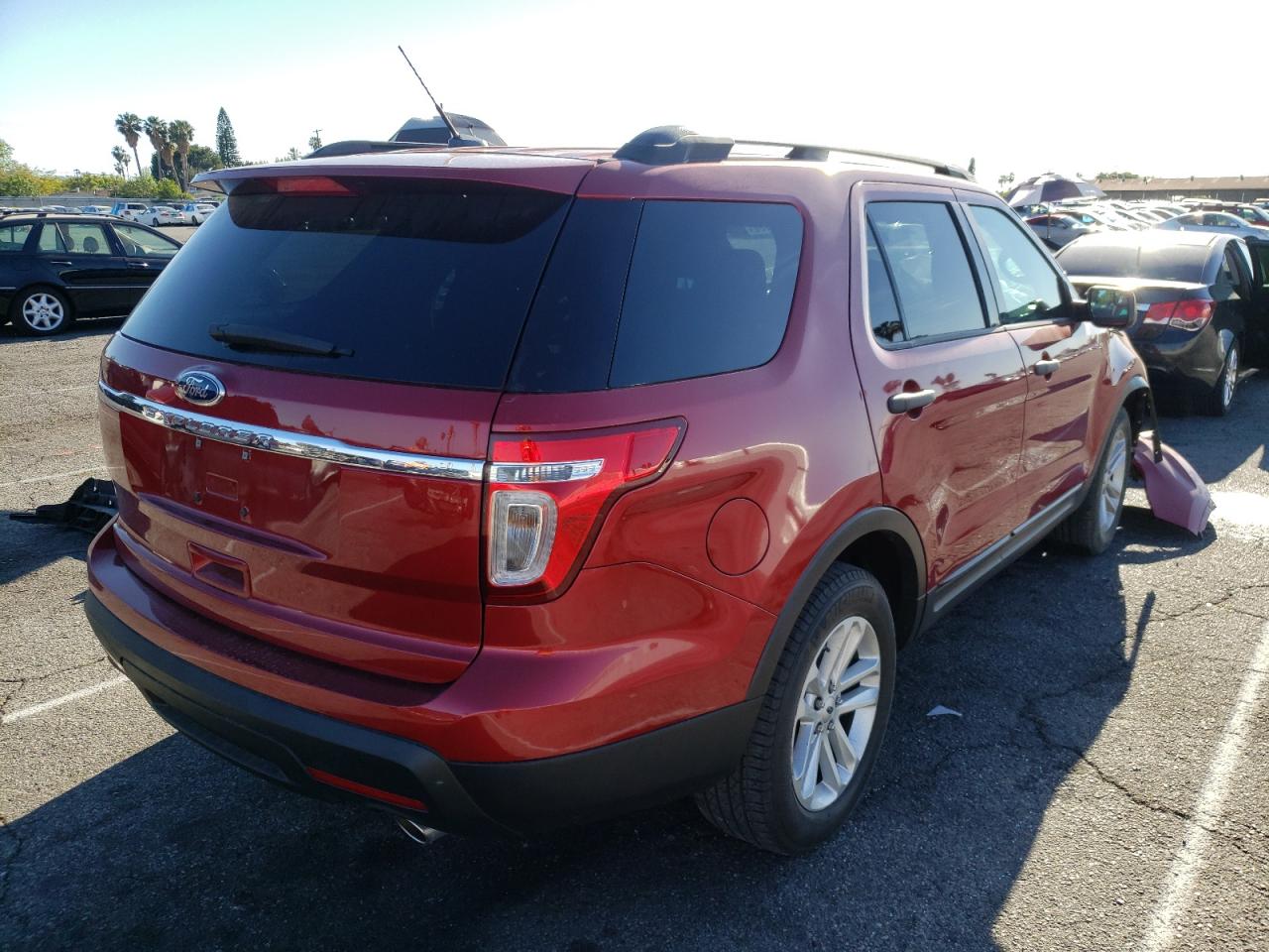 Photo 4 from auction – 2015 FORD EXPLORER with VIN 1FM5K7B8XFGC50336