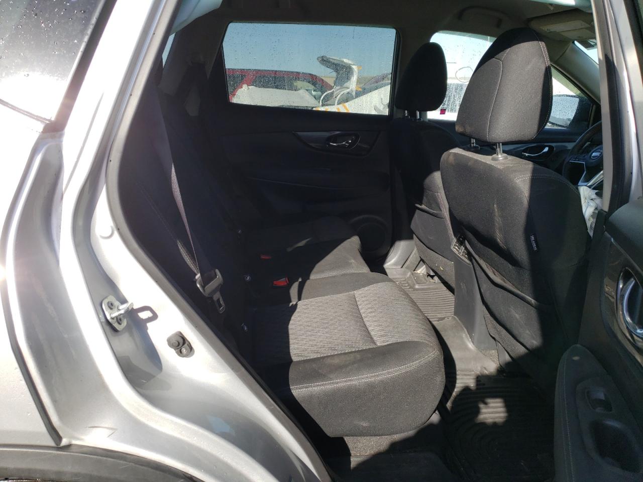 Photo 6 from auction – 2019 NISSAN ROGUE S with VIN KNMAT2MV2KP541977