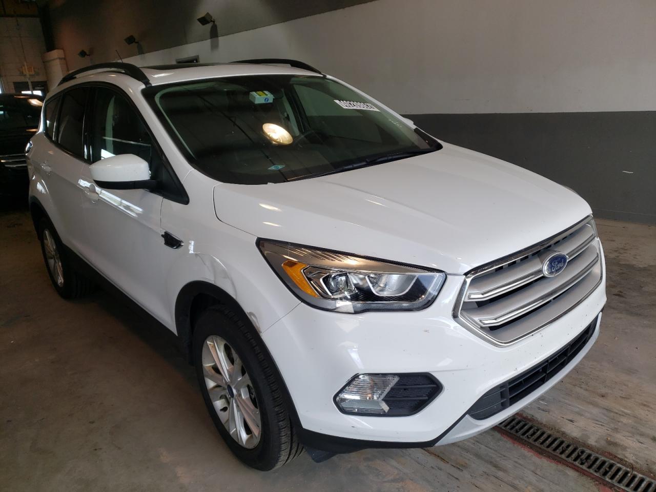 FORD ESCAPE SEL 2018 with VIN 1FMCU9HD2JUB81797 - Photo from auction