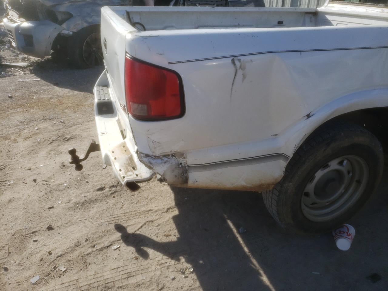 Photo 9 from auction – 1995 GMC SONOMA with VIN 1GTCS19Z0S8505958