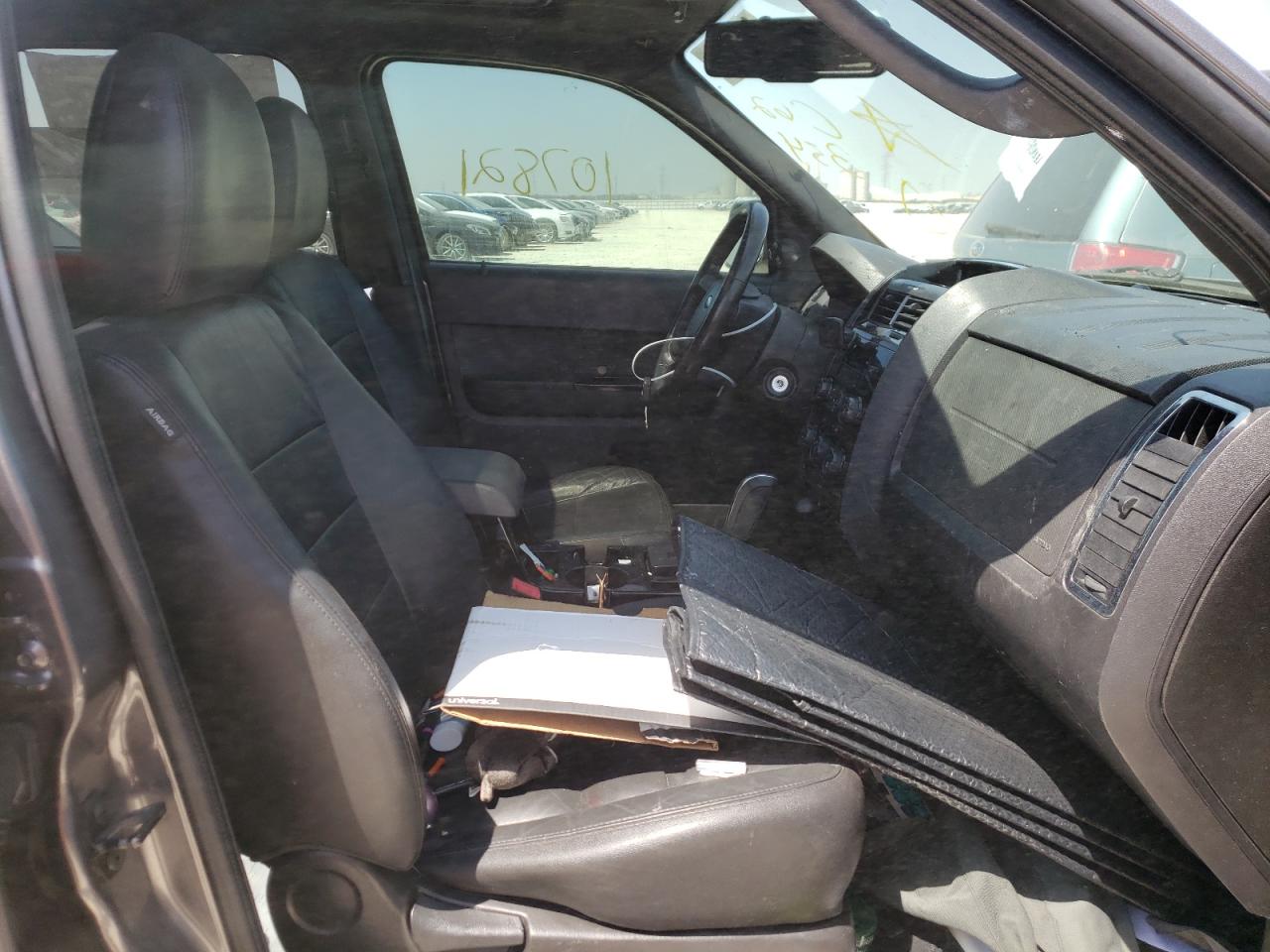 Photo 5 from auction – 2010 FORD ESCAPE LIM with VIN 1FMCU0EG4AKC62354