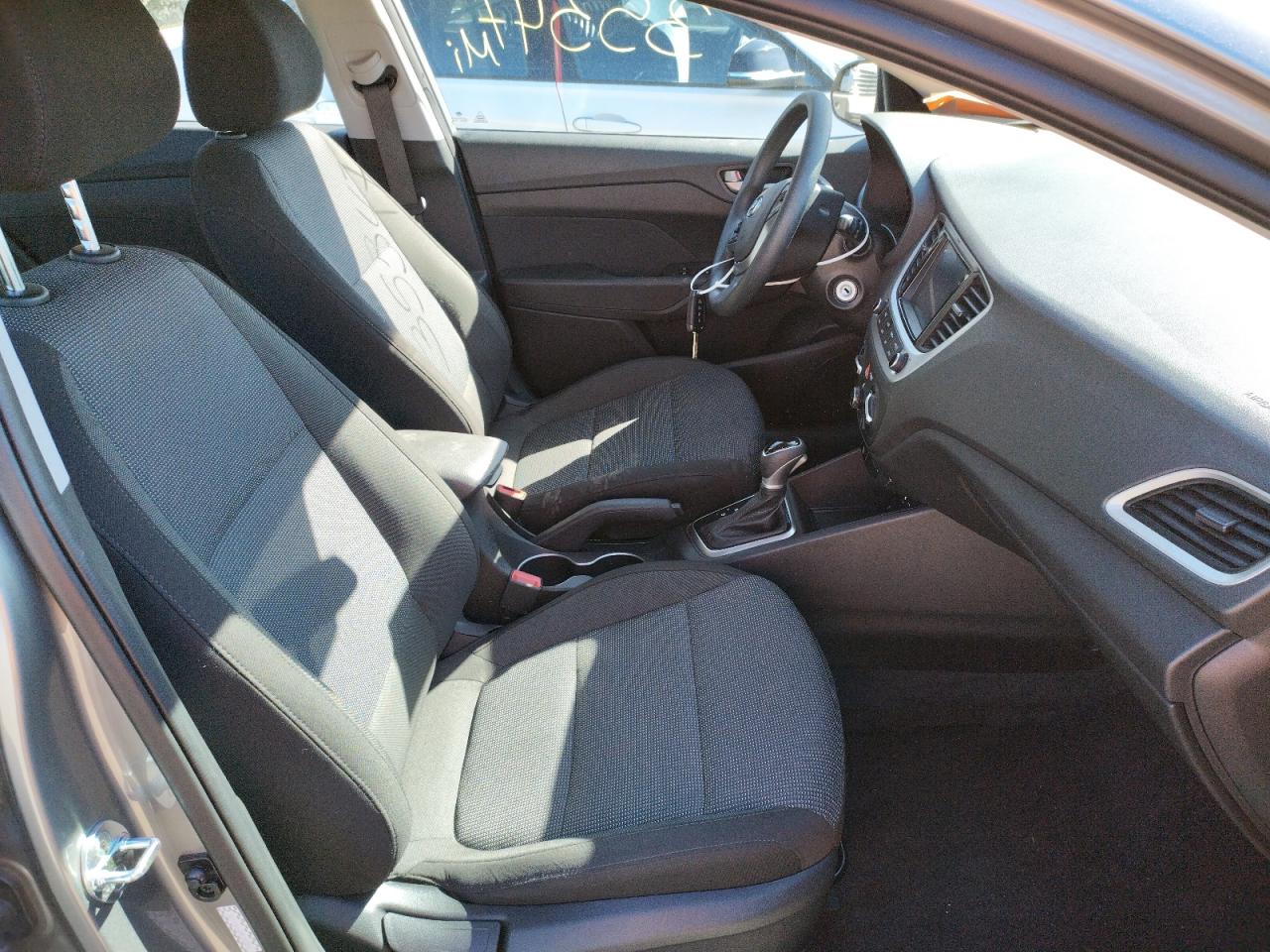 Photo 5 from auction – 2021 HYUNDAI ACCENT SE with VIN 3KPC24A64ME142804