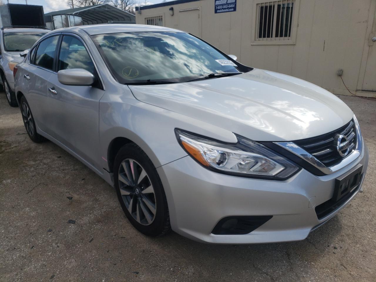 NISSAN ALTIMA 2.5 2017 with VIN 1N4AL3AP4HC270387 - Photo from auction