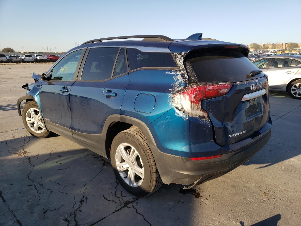 Photo 3 from auction – 2021 GMC TERRAIN SL with VIN 3GKALMEVXML316669