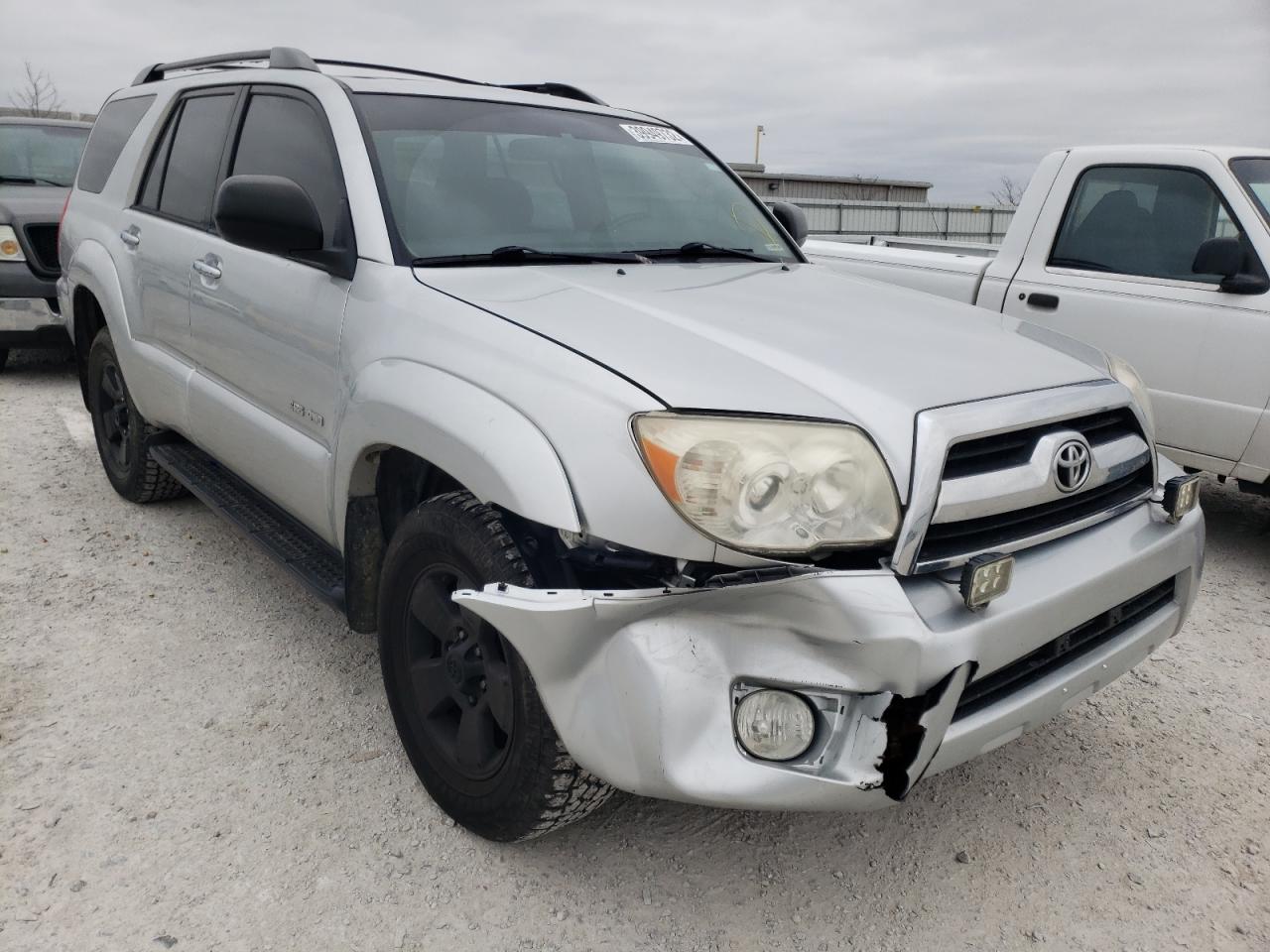 Photo 1 from auction – 2006 TOYOTA 4RUNNER SR with VIN JTEBU14R268071024