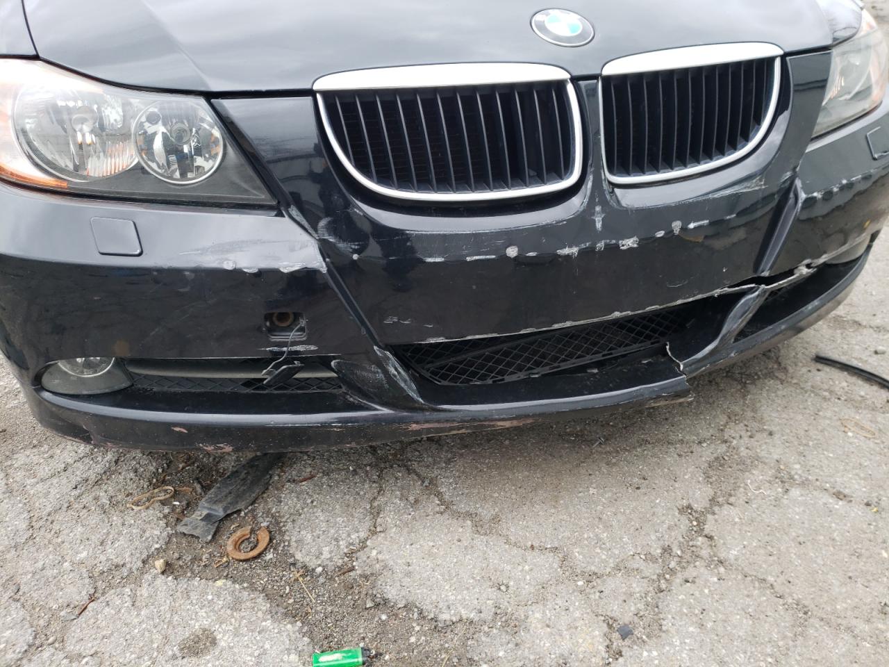 Photo 9 from auction – 2006 BMW 325 XI with VIN WBAVD13506KV08650