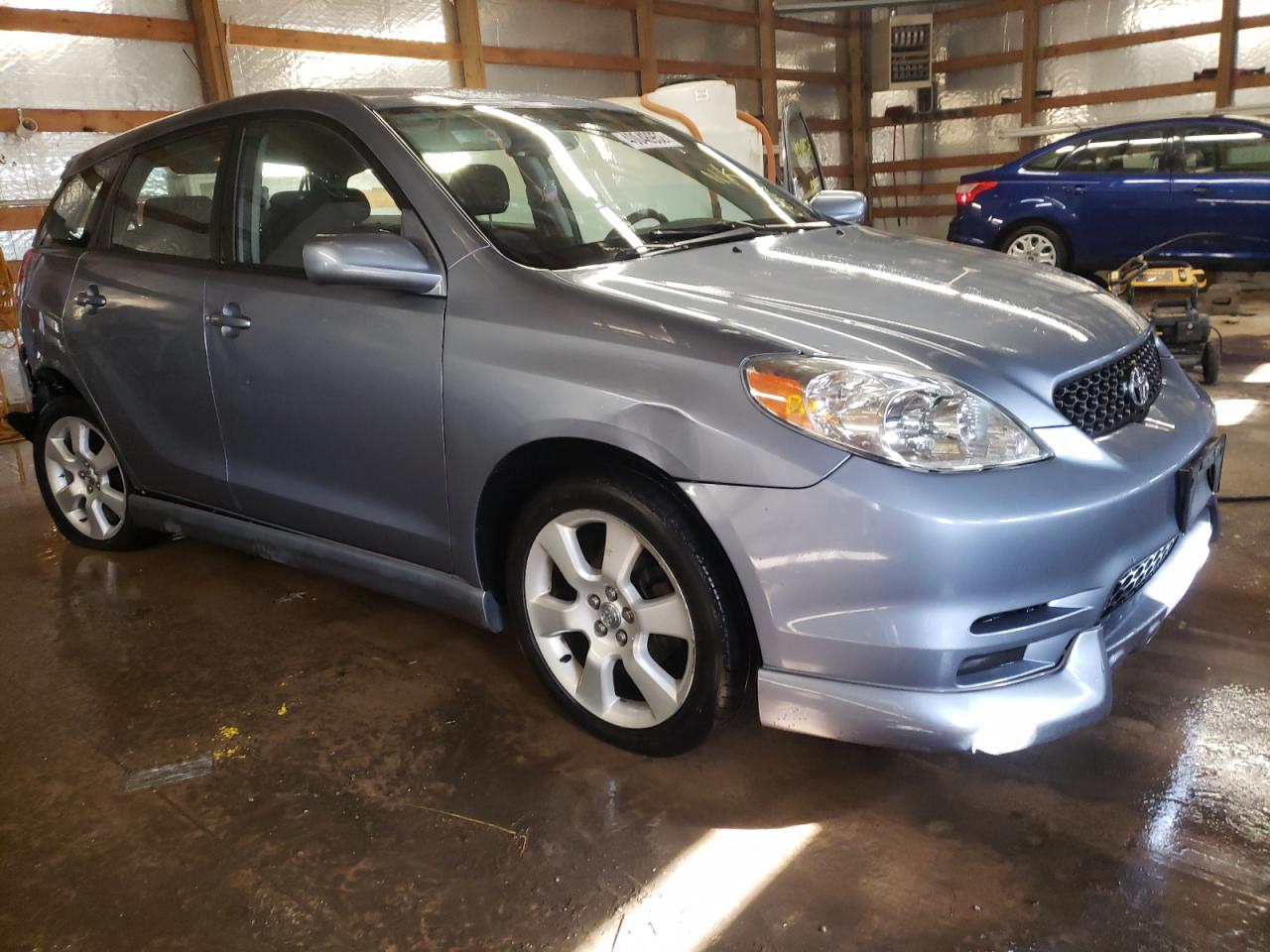 TOYOTA MATRIX 2003 with VIN 2T1KR32E83C004185 - Photo from auction