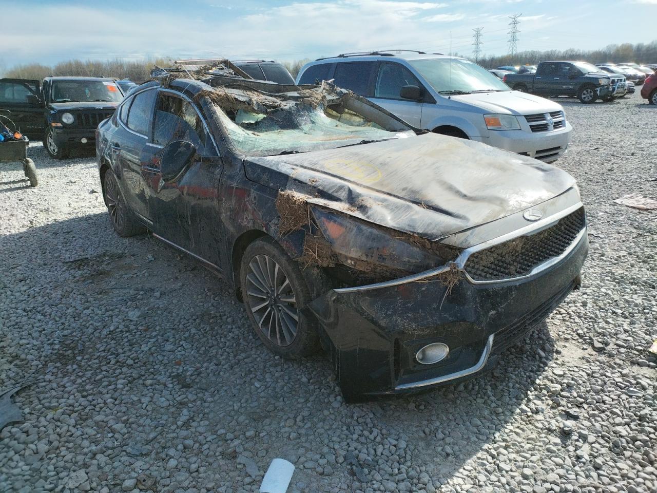 KIA CADENZA PR 2017 with VIN KNALC4J17H5055639 - Photo from auction