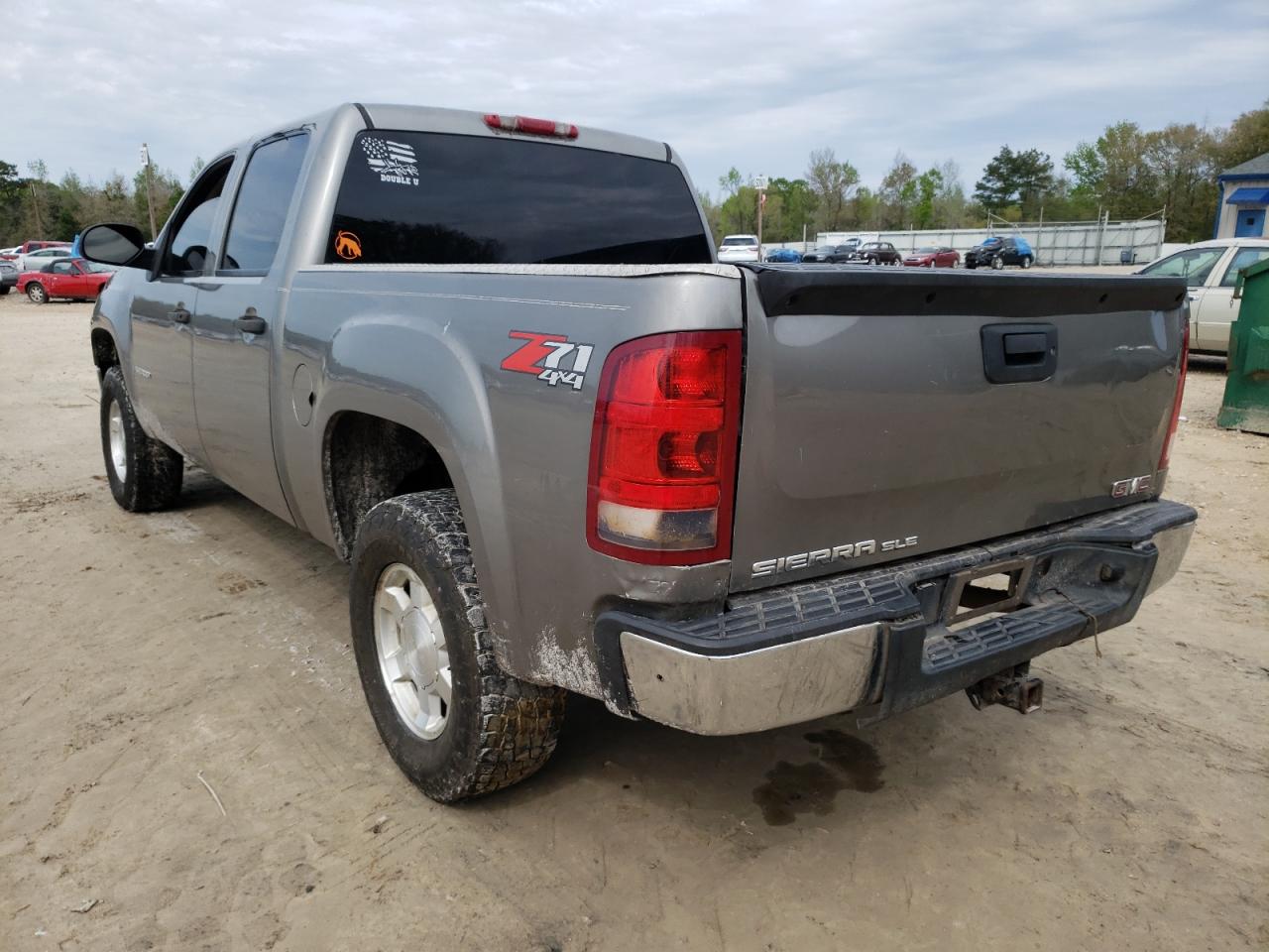 Photo 3 from auction – 2007 GMC NEW SIERRA with VIN 2GTEK13M471615542