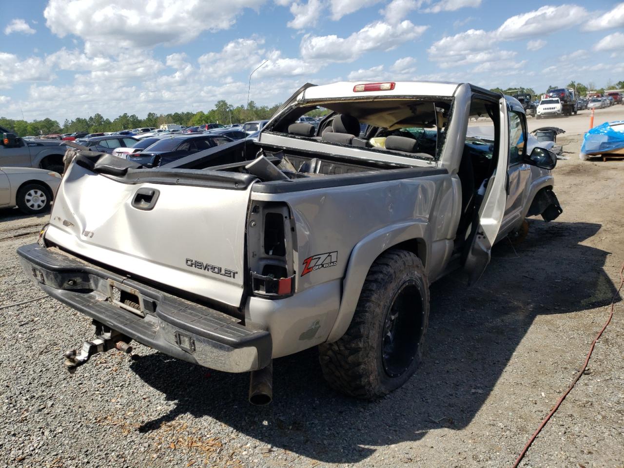 Photo 4 from auction – 2006 CHEVROLET SILVERADO with VIN 2GCEK13T261134419