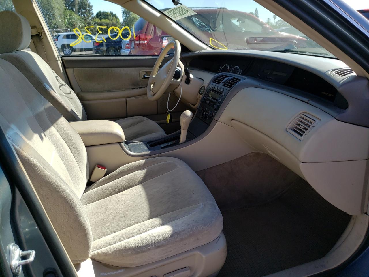 Photo 5 from auction – 2001 TOYOTA AVALON XL with VIN 4T1BF28B11U155204