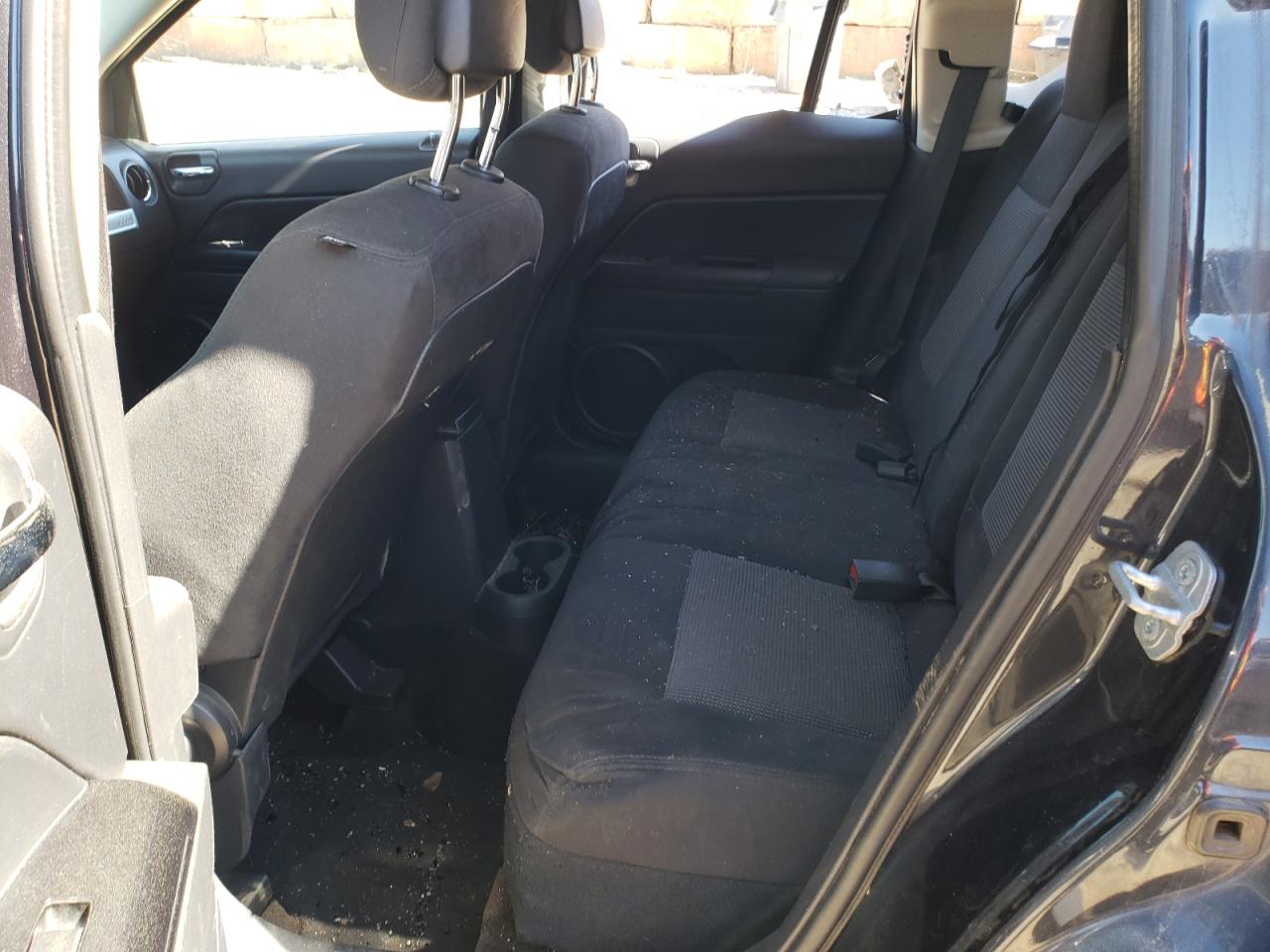 Photo 6 from auction – 2014 JEEP COMPASS SP with VIN 1C4NJCBA2ED562931