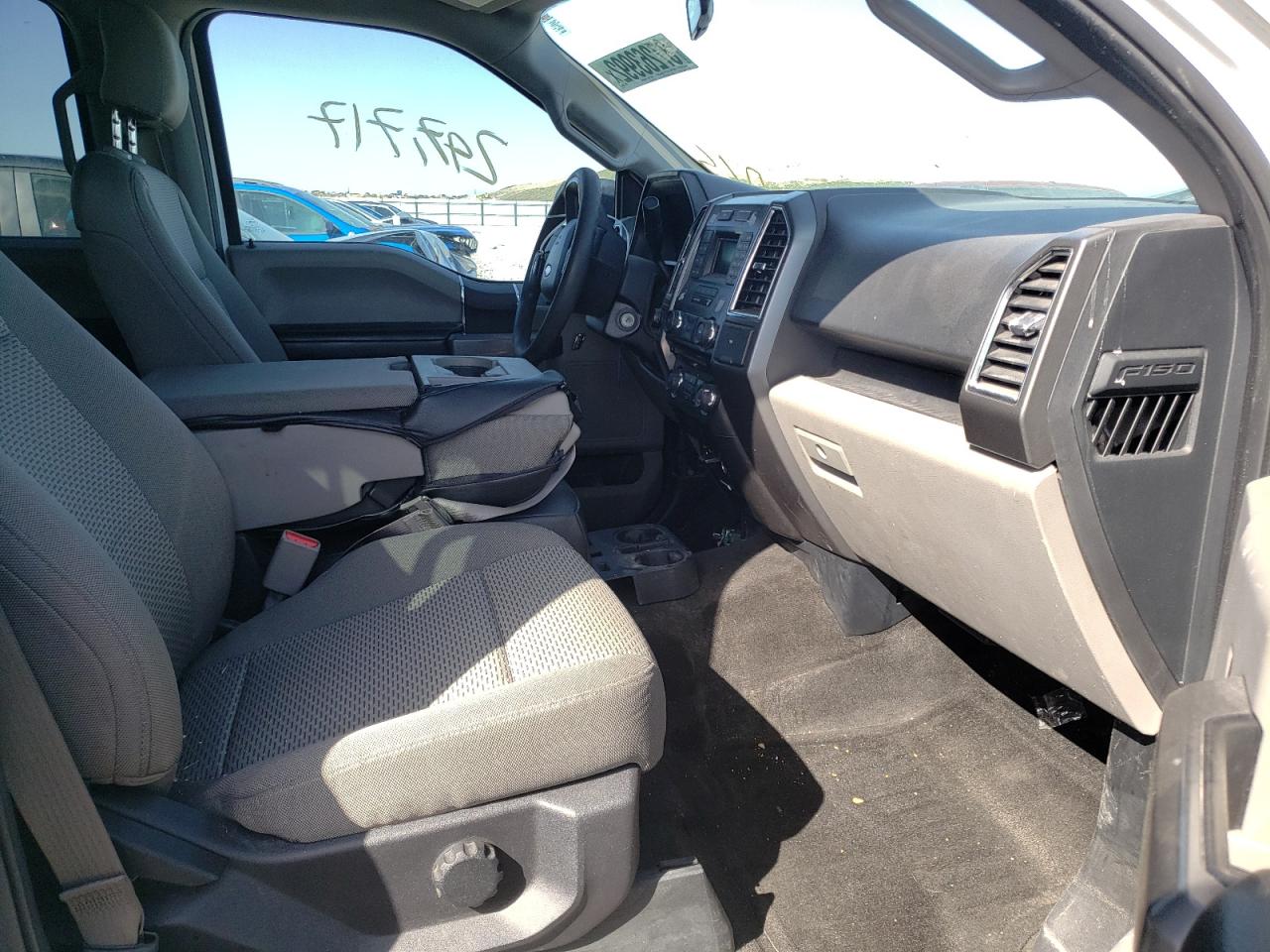 Photo 5 from auction – 2015 FORD F150 SUPER with VIN 1FTEW1EF8FFA41456