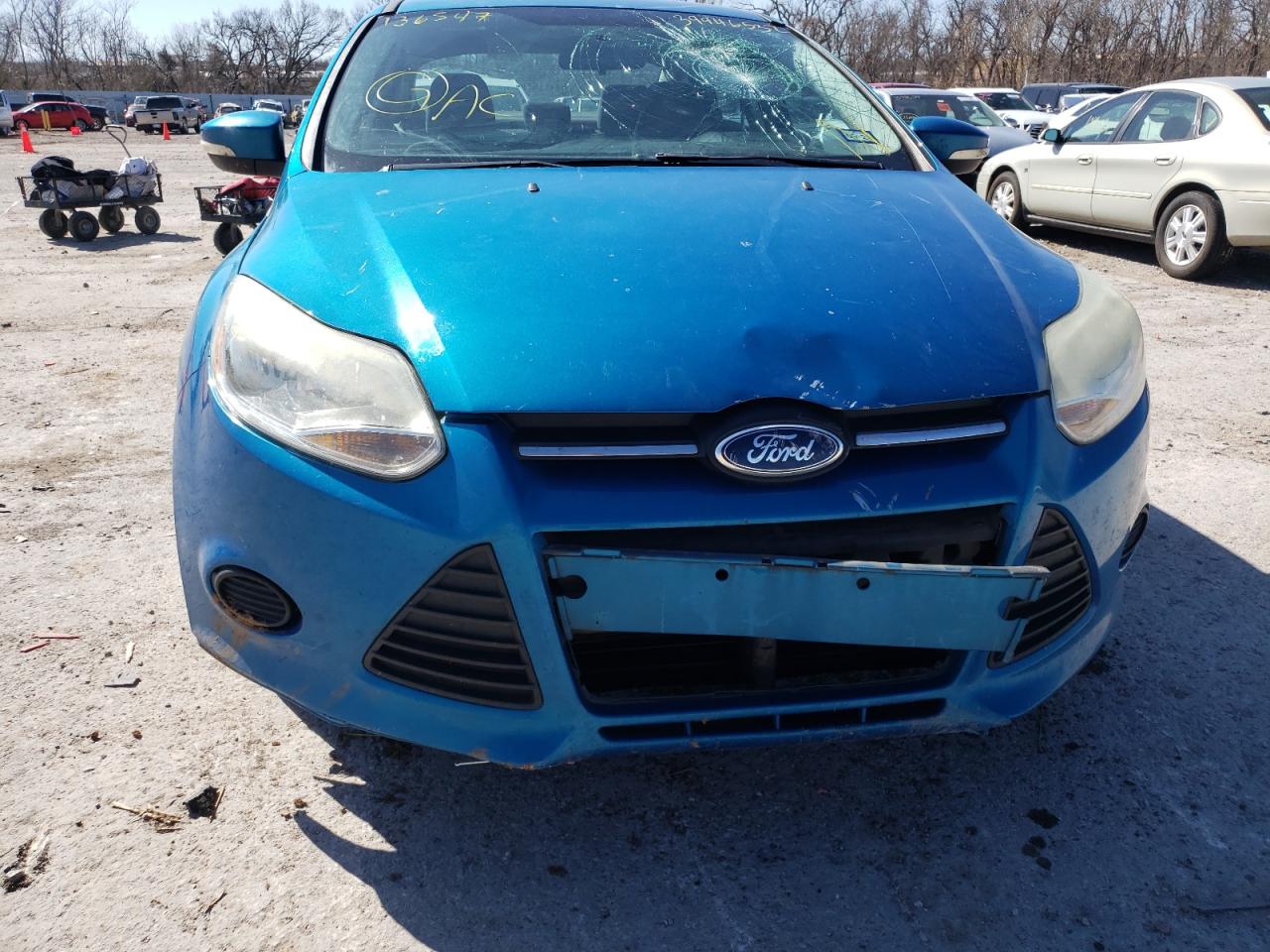 Photo 9 from auction – 2014 FORD FOCUS SE with VIN 1FADP3F27EL136547