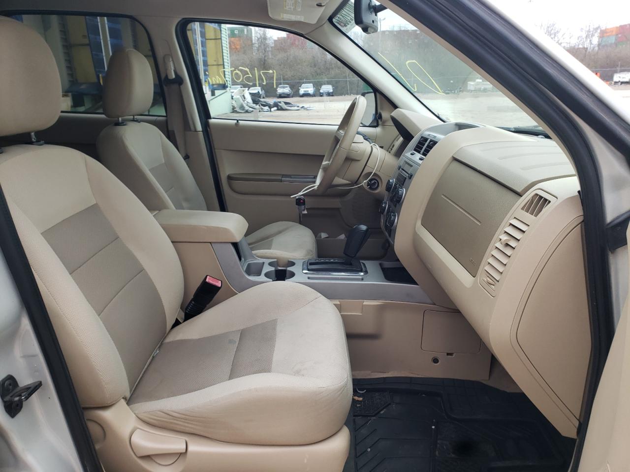 Photo 5 from auction – 2008 FORD ESCAPE XLT with VIN 1FMCU93158KD06262