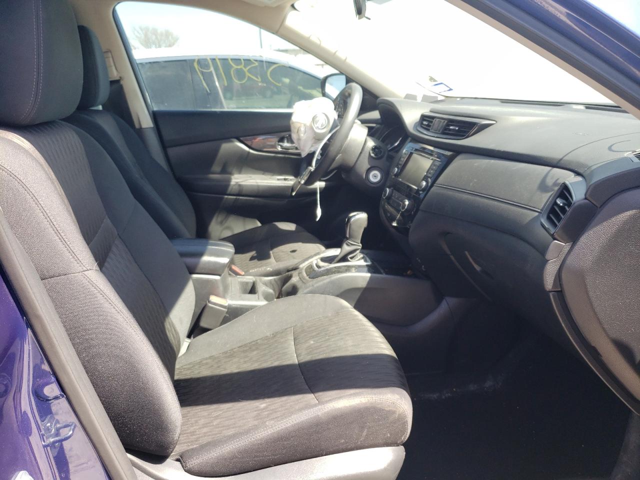 Photo 5 from auction – 2018 NISSAN ROGUE S with VIN 5N1AT2MT9JC775923