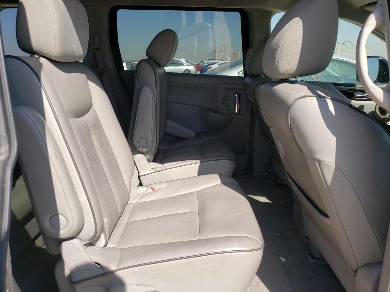 Photo 6 from auction – 2014 NISSAN QUEST S with VIN JN8AE2KP3E9105585