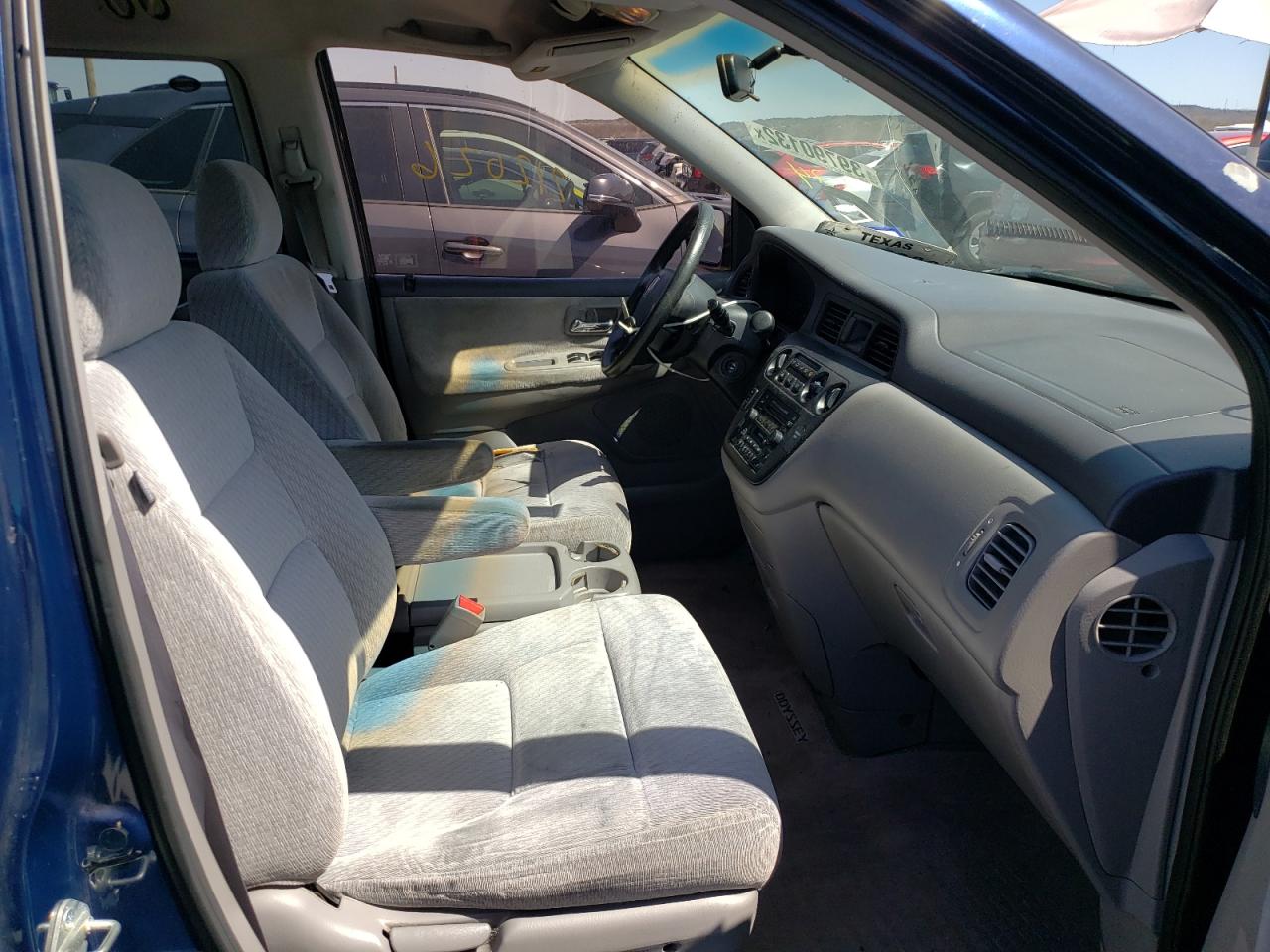 Photo 5 from auction – 2003 HONDA ODYSSEY LX with VIN 5FNRL18503B115935