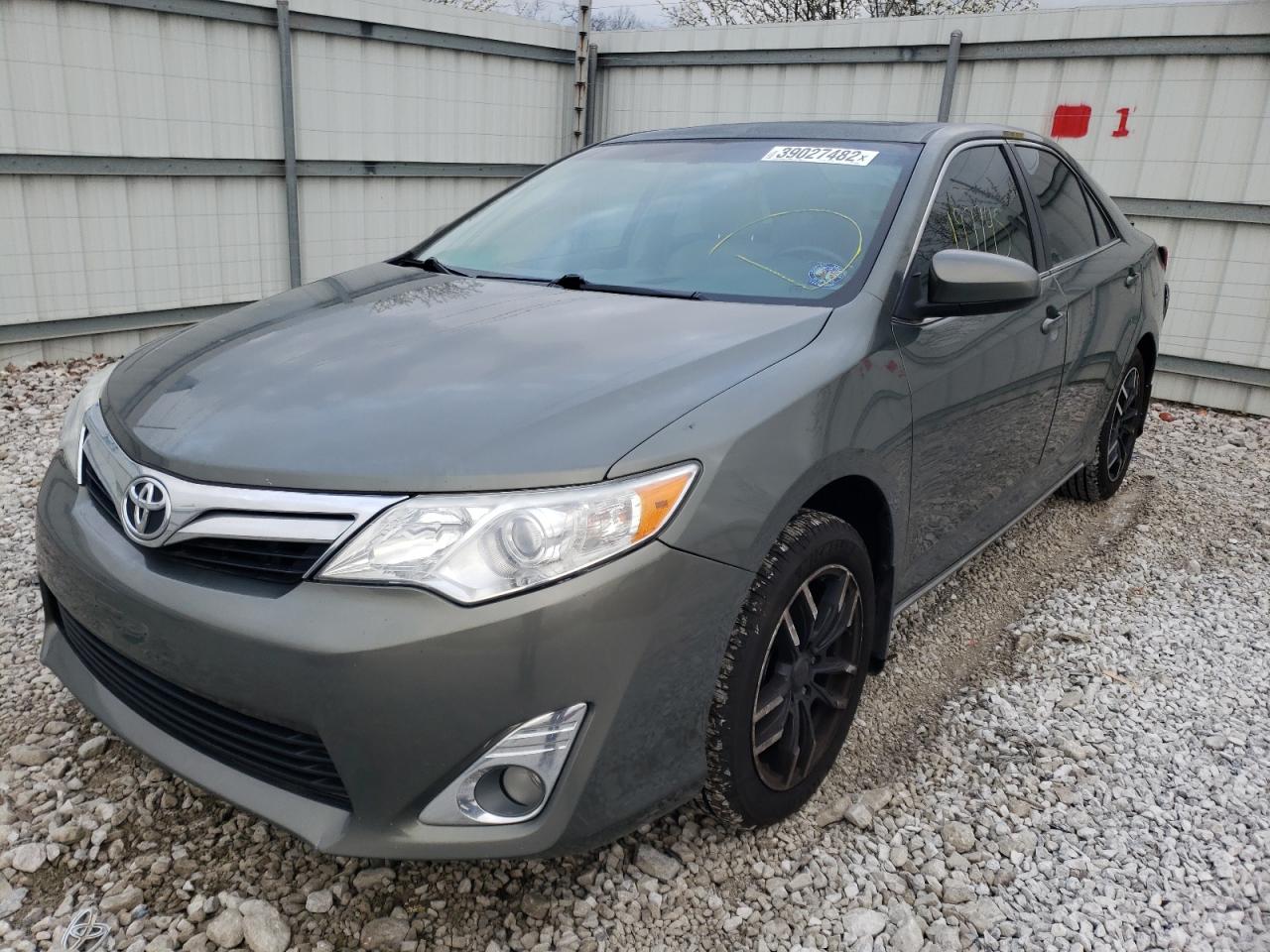 Photo 2 from auction – 2014 TOYOTA CAMRY L with VIN 4T4BF1FK0ER385955