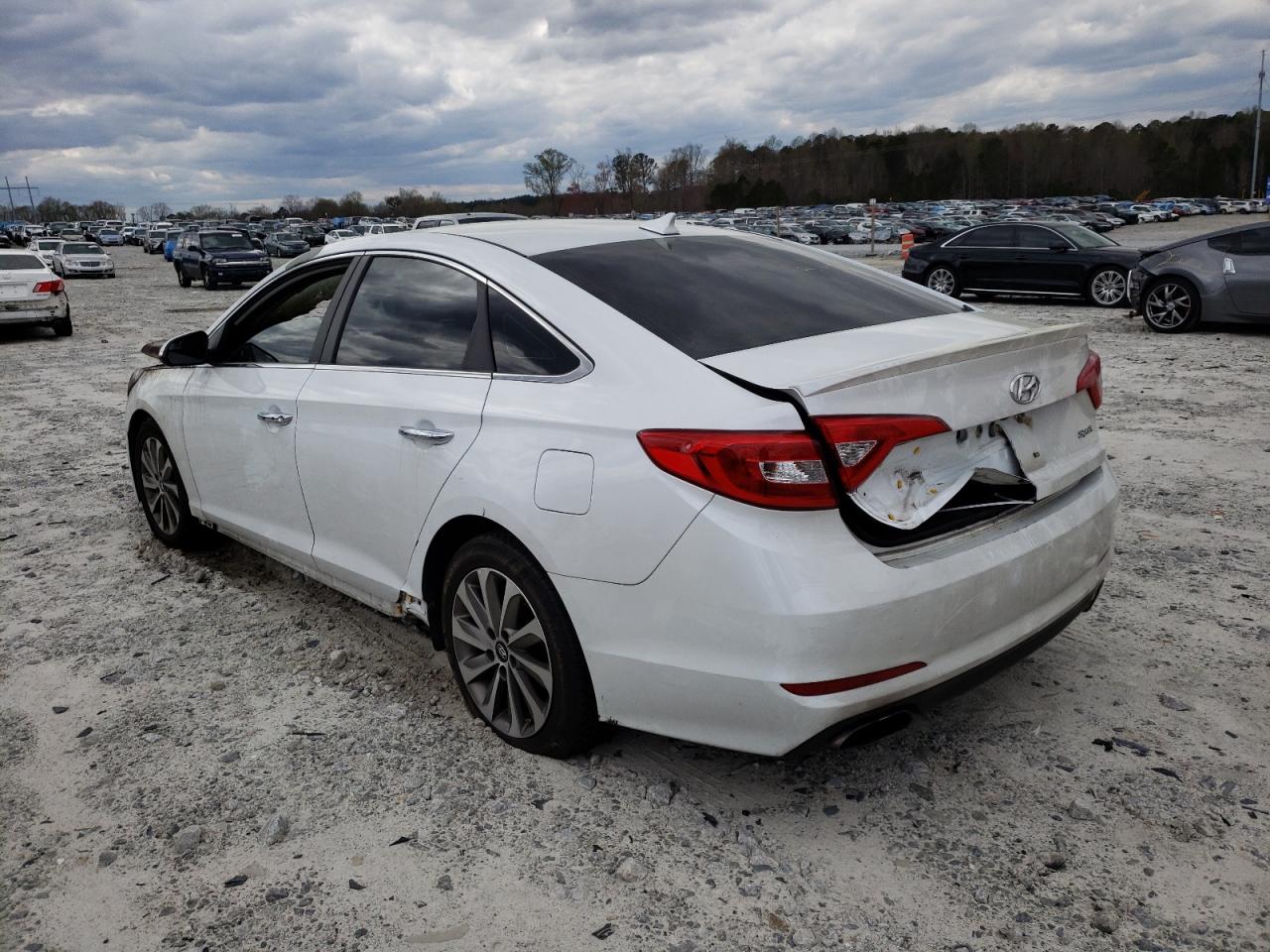 Photo 3 from auction – 2016 HYUNDAI SONATA SPO with VIN 5NPE34AFXGH423253