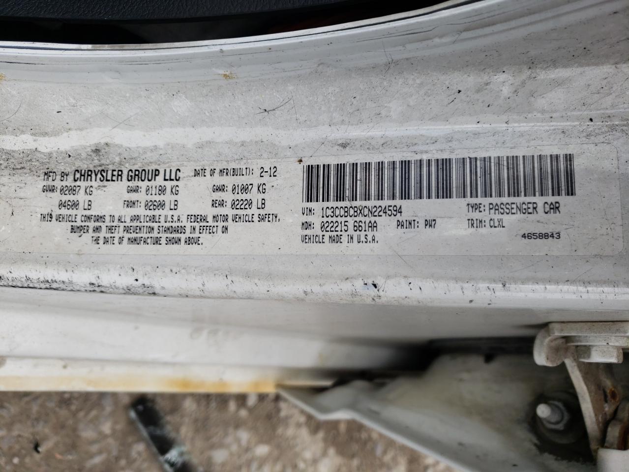Photo 10 from auction – 2012 CHRYSLER 200 LIMITE with VIN 1C3CCBCBXCN224594