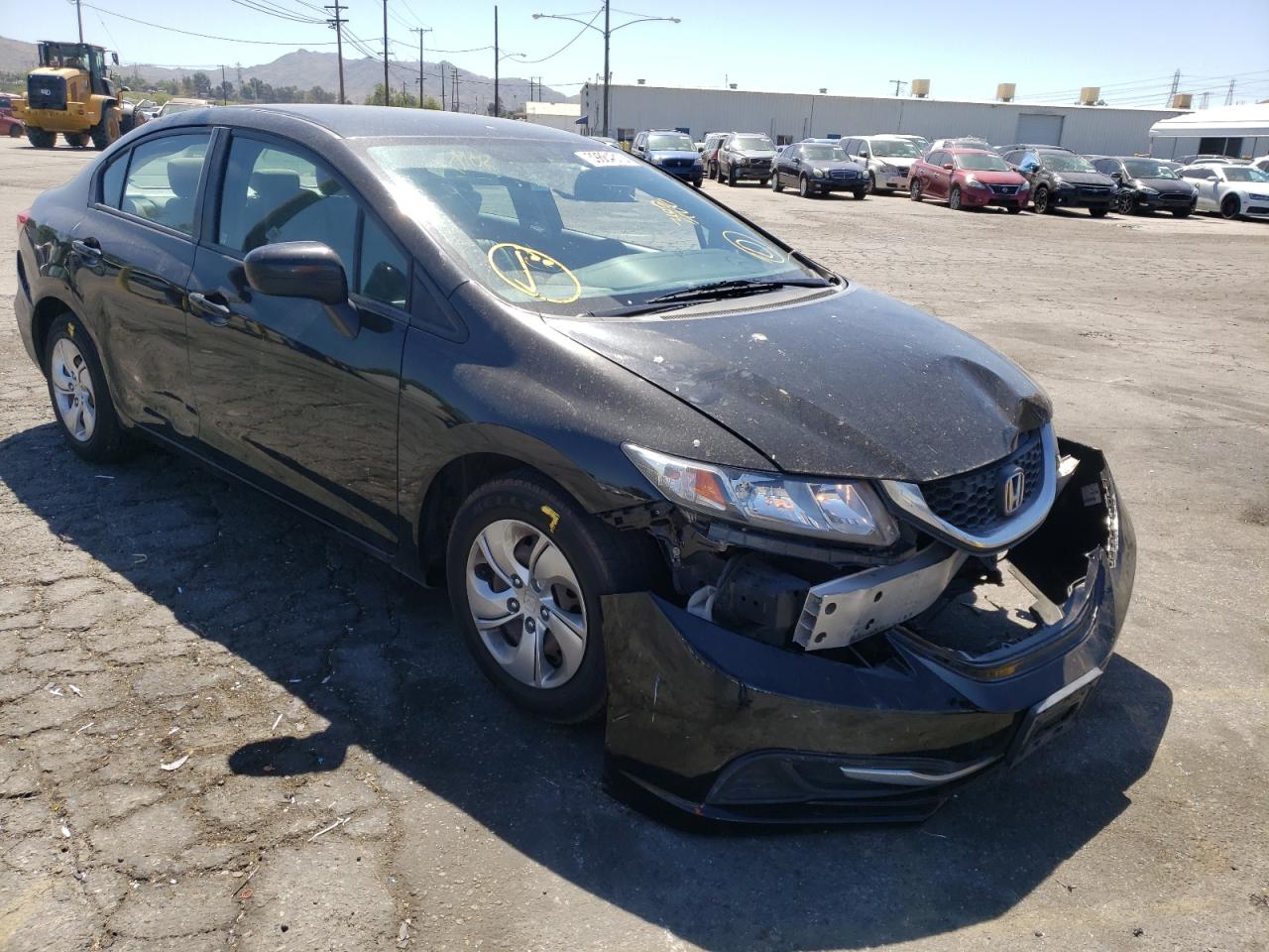 HONDA CIVIC LX 2015 with VIN 19XFB2F57FE706286 - Photo from auction