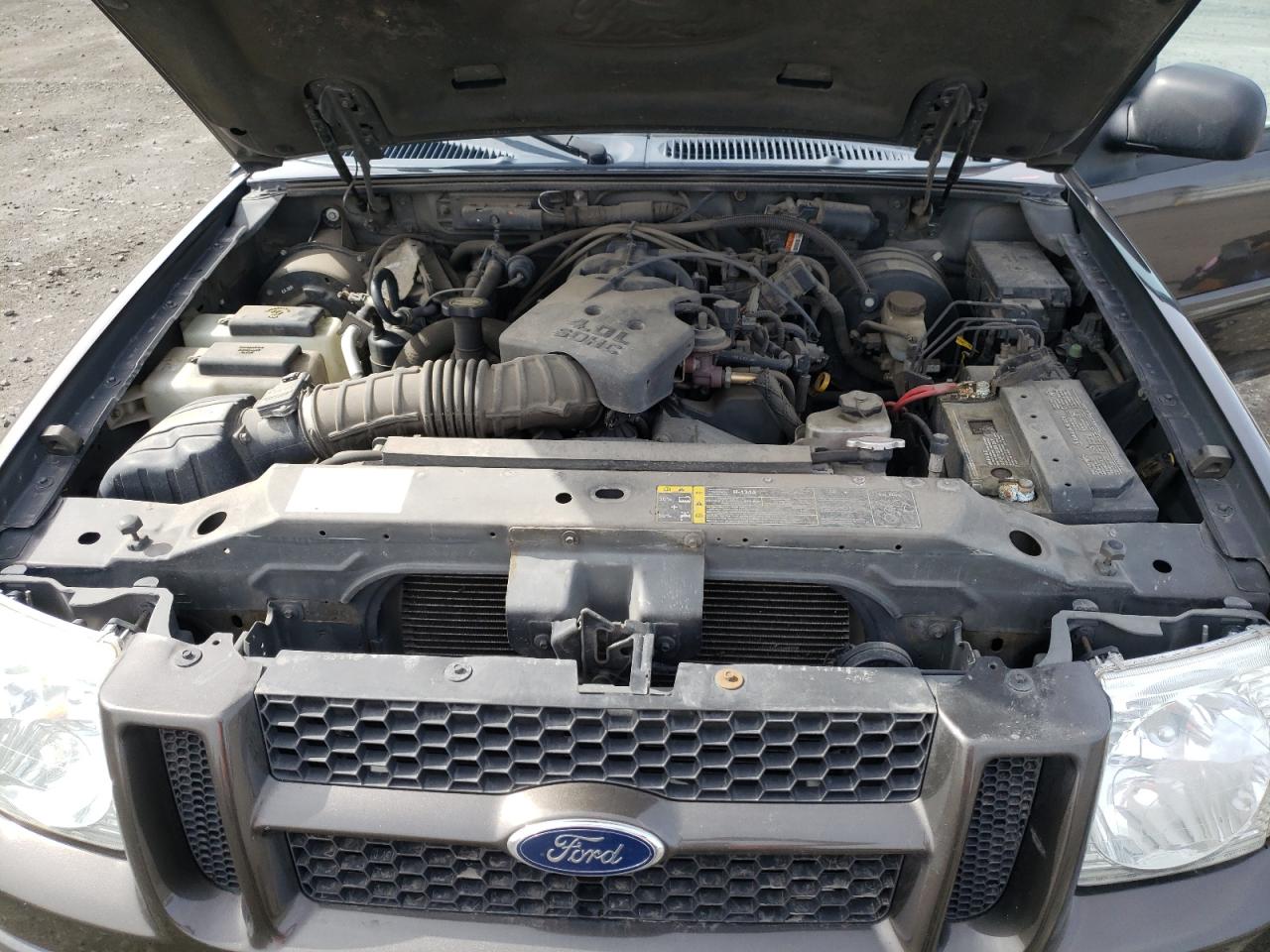 Photo 7 from auction – 2005 FORD EXPLORER S with VIN 1FMZU77K35UA53346