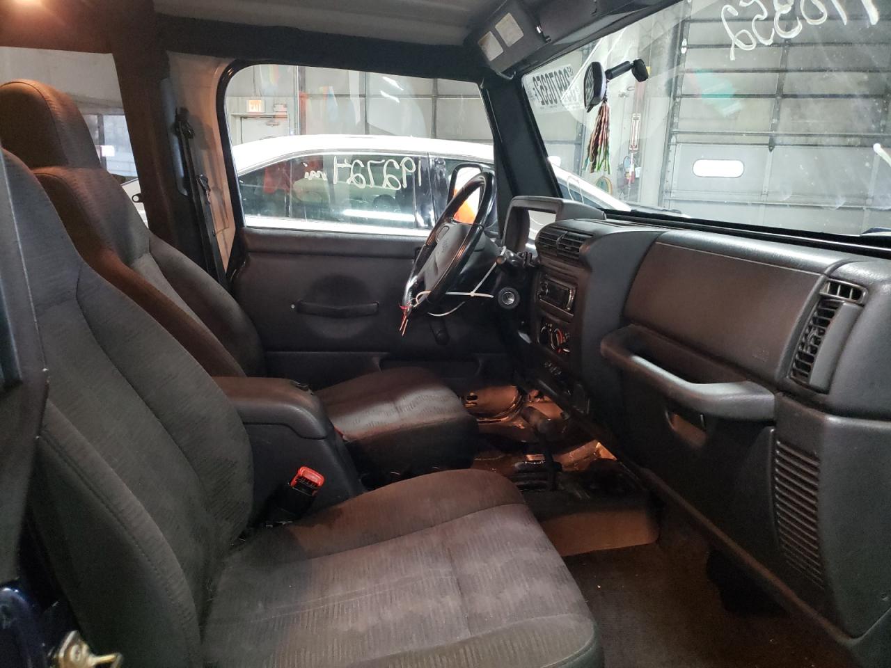 Photo 5 from auction – 2003 JEEP WRANGLER / with VIN 1J4FA49S63P373133