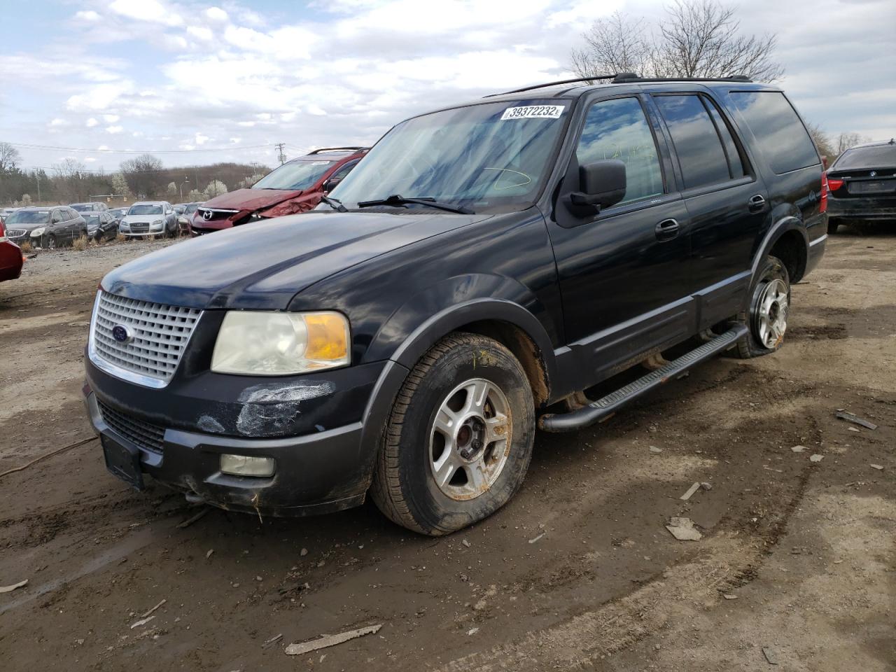 Photo 2 from auction – 2004 FORD EXPEDITION with VIN 1FMPU16W14LA21802
