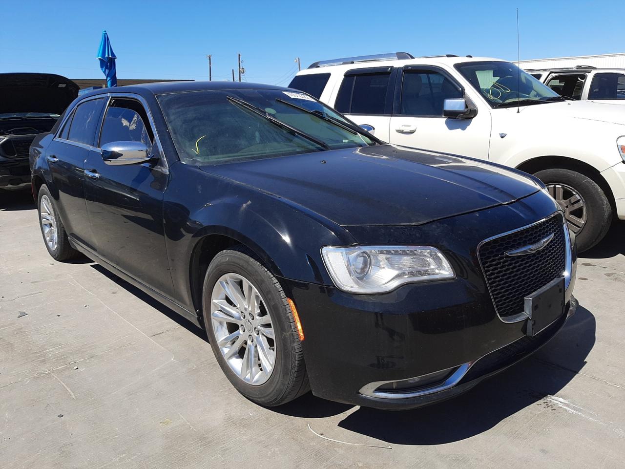 CHRYSLER 300C 2016 with VIN 2C3CCAEGXGH147730 - Photo from auction