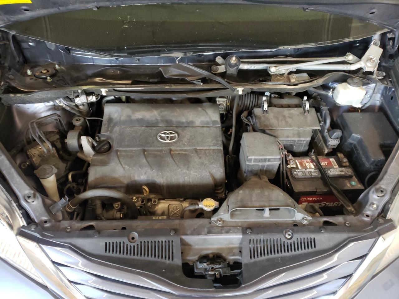 Photo 7 from auction – 2016 TOYOTA SIENNA LE with VIN 5TDKK3DC9GS756801