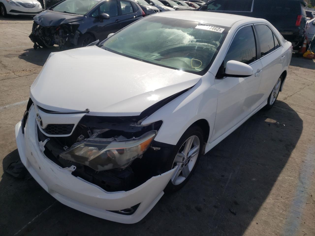 Photo 2 from auction – 2014 TOYOTA CAMRY L with VIN 4T1BF1FK1EU438365
