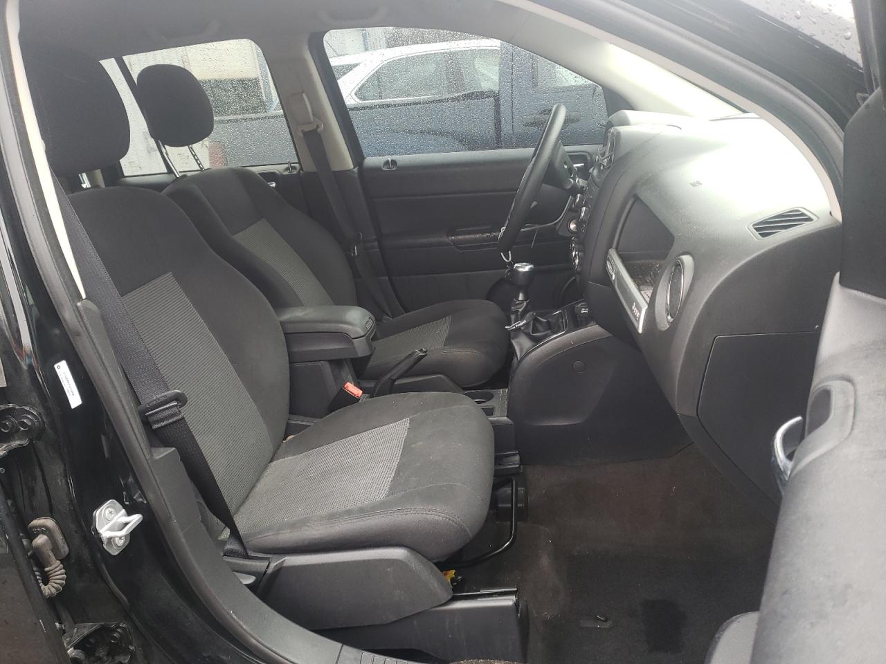 Photo 5 from auction – 2015 JEEP COMPASS SP with VIN 1C4NJDBB7FD118038