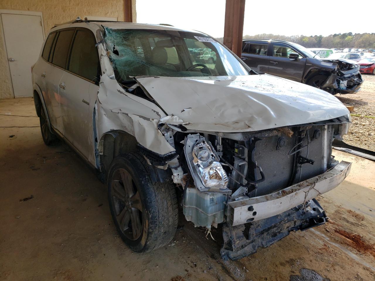 TOYOTA HIGHLANDER 2013 with VIN 5TDYK3EH0DS098625 - Photo from auction