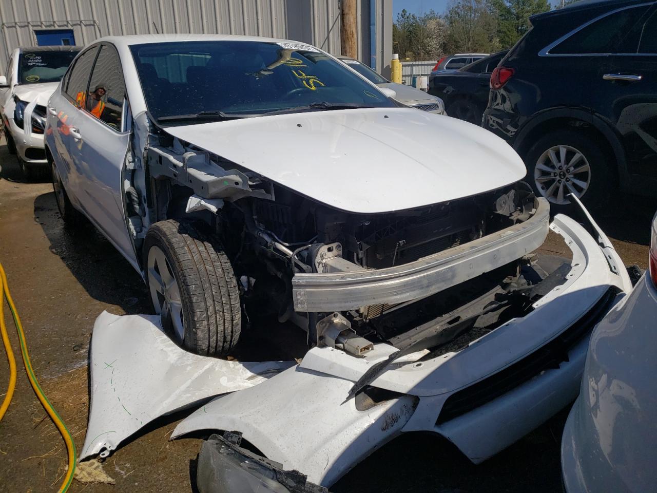 Photo 9 from auction – 2016 DODGE DART SXT with VIN 1C3CDFBBXGD689166
