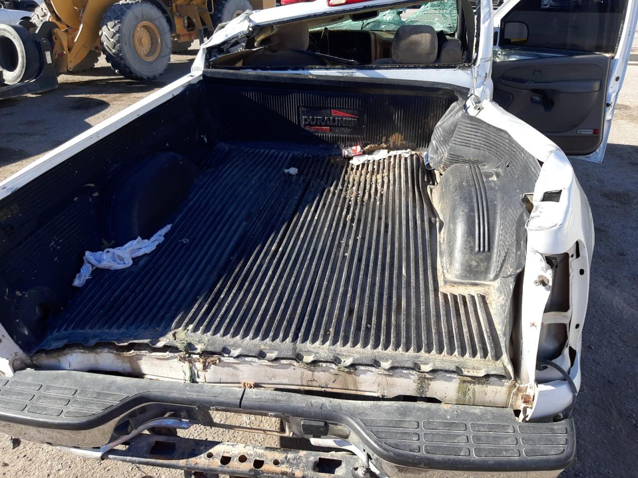 Photo 6 from auction – 2003 CHEVROLET SILVERADO with VIN 1GCEK14T83Z361826