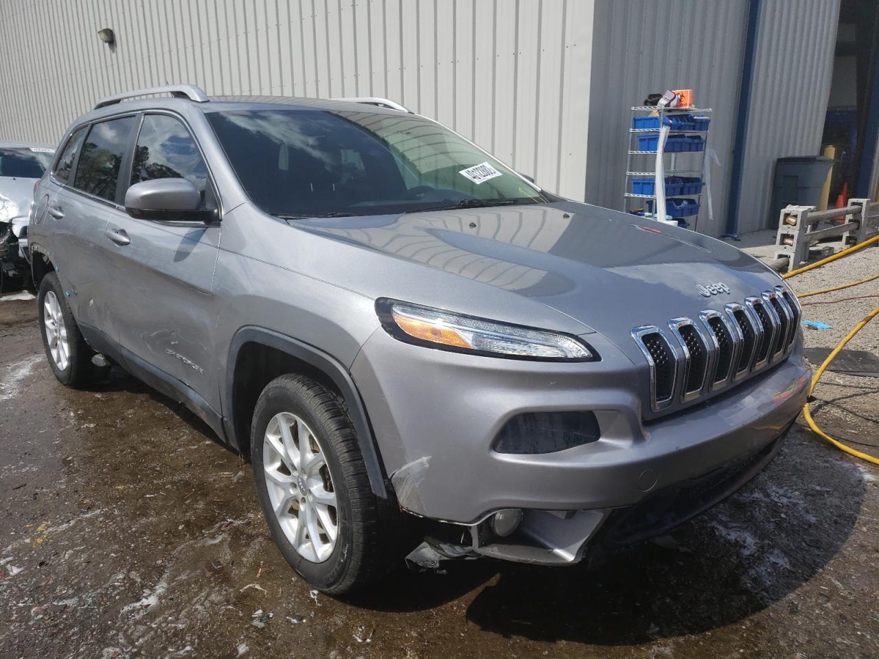 JEEP CHEROKEE L 2014 with VIN 1C4PJLCB3EW102469 - Photo from auction
