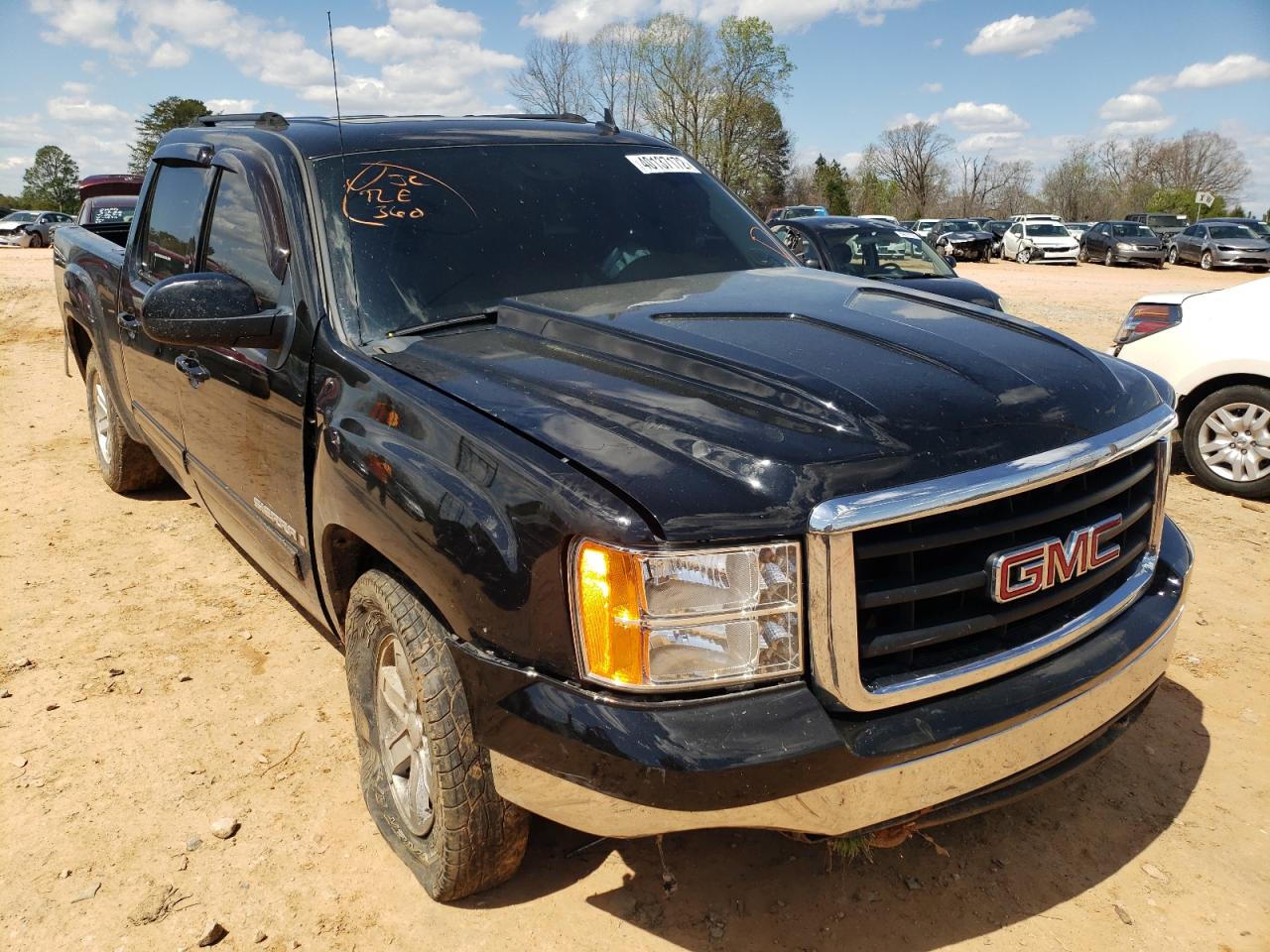 GMC NEW SIERRA 2007 with VIN 2GTEK133X71628268 - Photo from auction