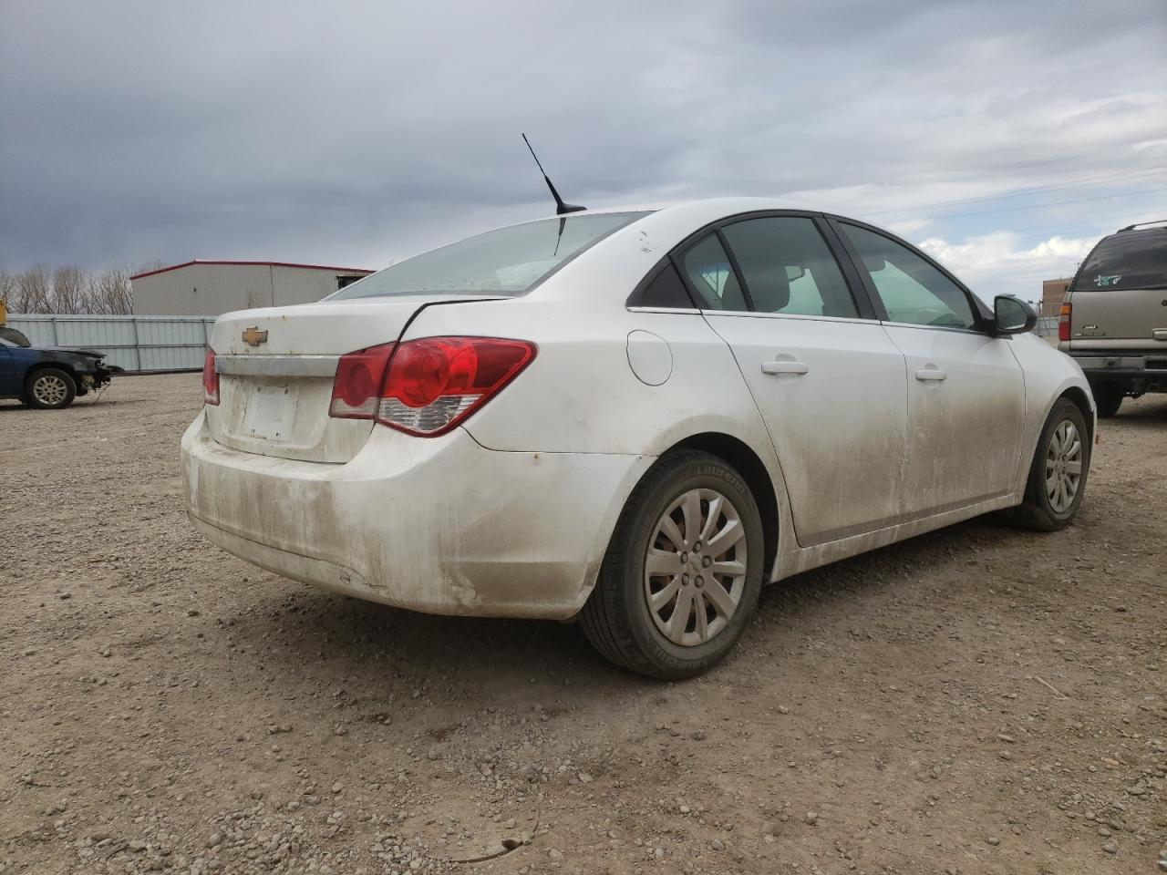 Photo 4 from auction – 2011 CHEVROLET CRUZE LS with VIN 1G1PC5SH8B7266214