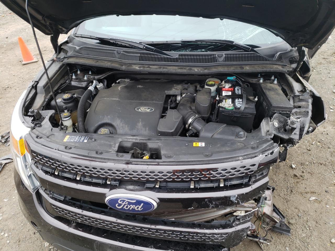 Фото 7 с аукциона – 2014 FORD EXPLORER L с VIN 1FM5K8F87EGA62758