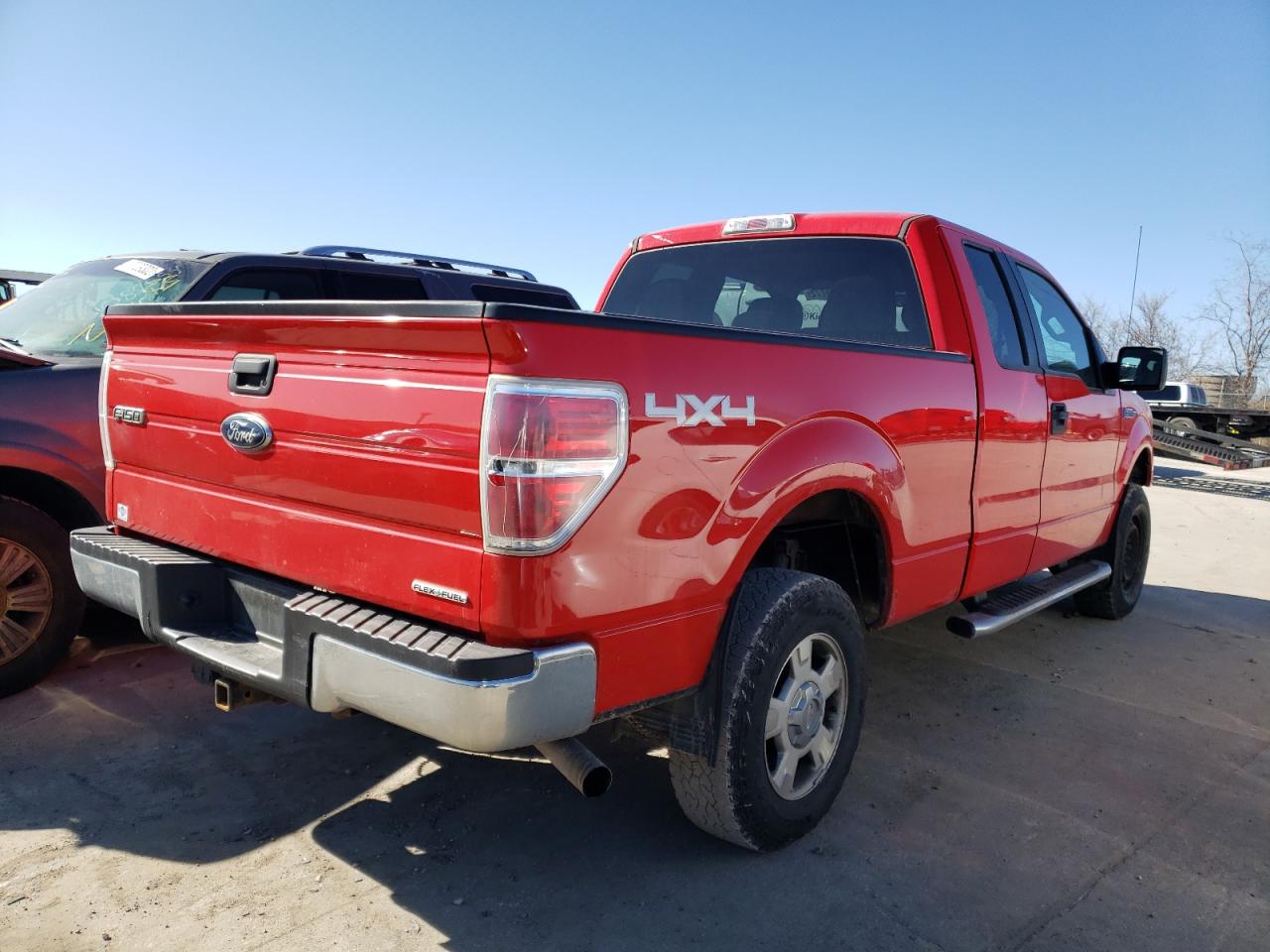 Photo 4 from auction – 2013 FORD F150 SUPER with VIN 1FTFX1EF2DFB54916