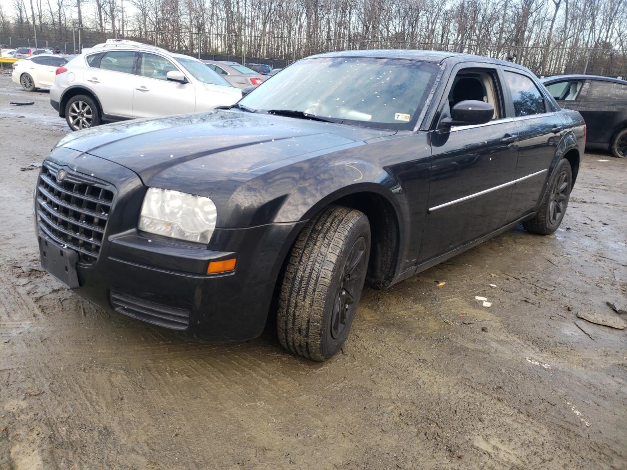 Photo 2 from auction – 2008 CHRYSLER 300 LX with VIN 2C3KA43R68H165134