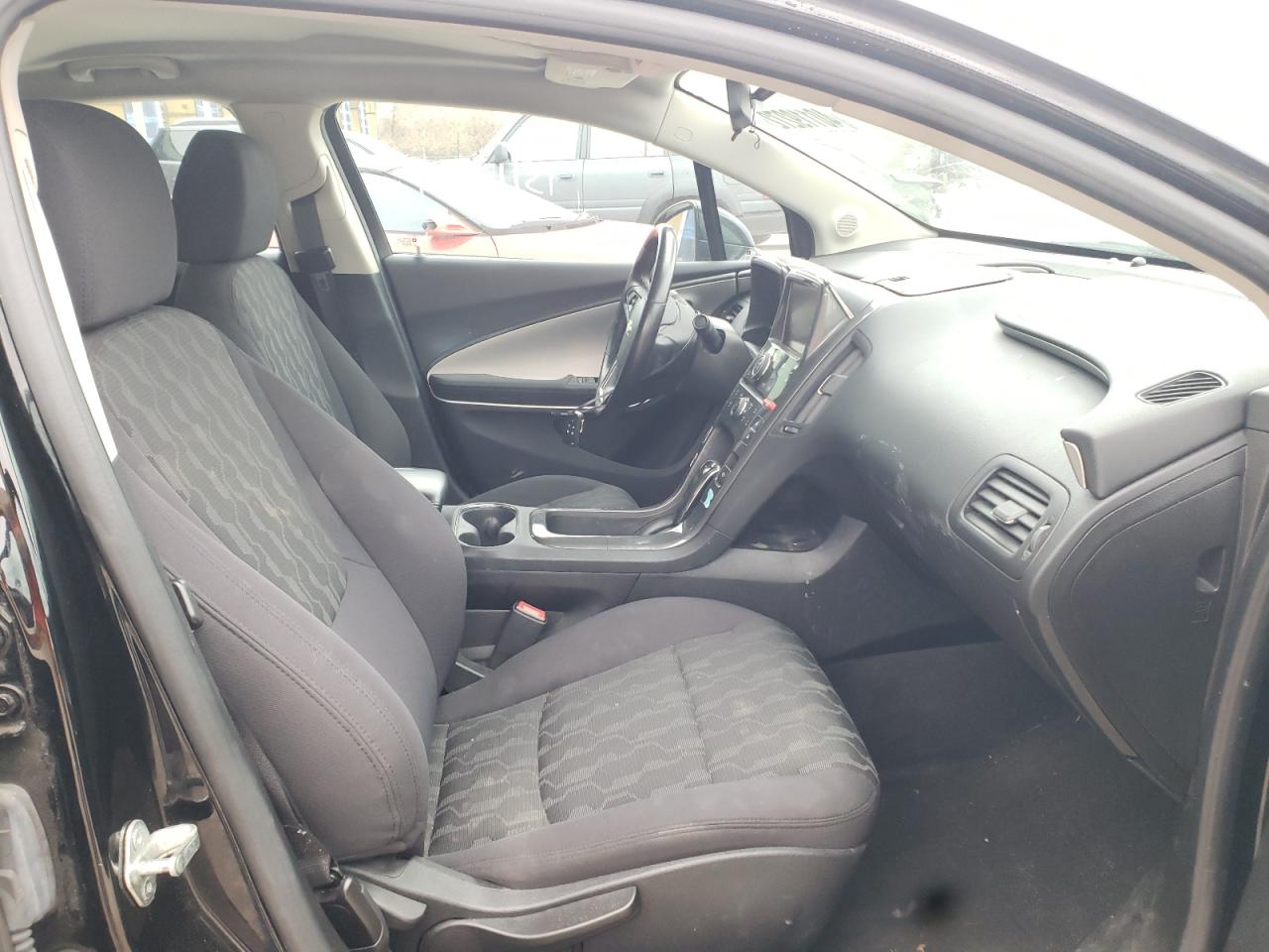 Photo 5 from auction – 2014 CHEVROLET VOLT with VIN 1G1RE6E4XEU154585