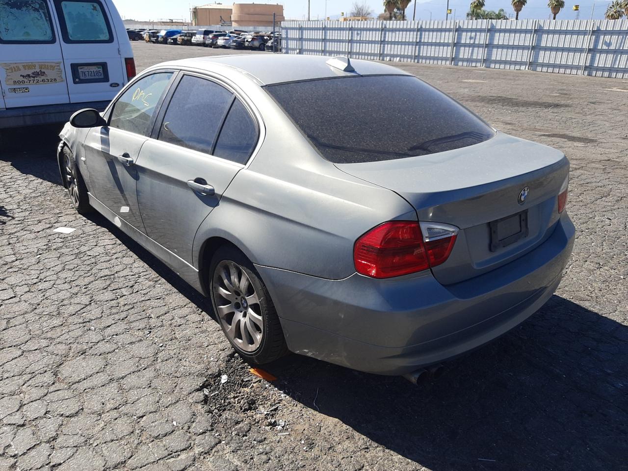 Photo 3 from auction – 2006 BMW 3 SERIES with VIN WBAVB33546KS36931