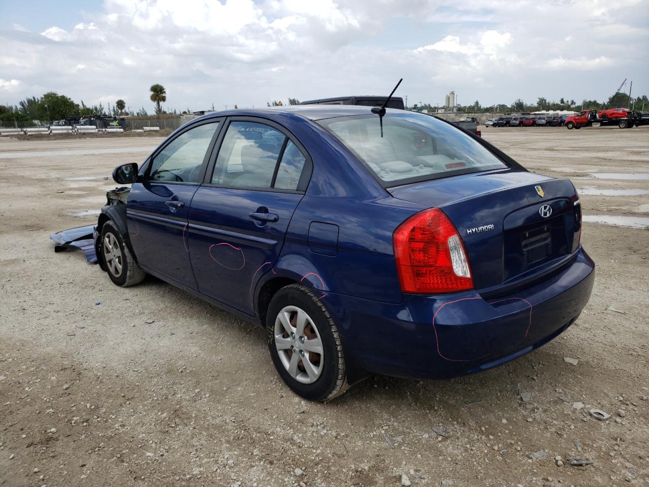 Photo 3 from auction – 2010 HYUNDAI ACCENT GLS with VIN KMHCN4AC8AU505143