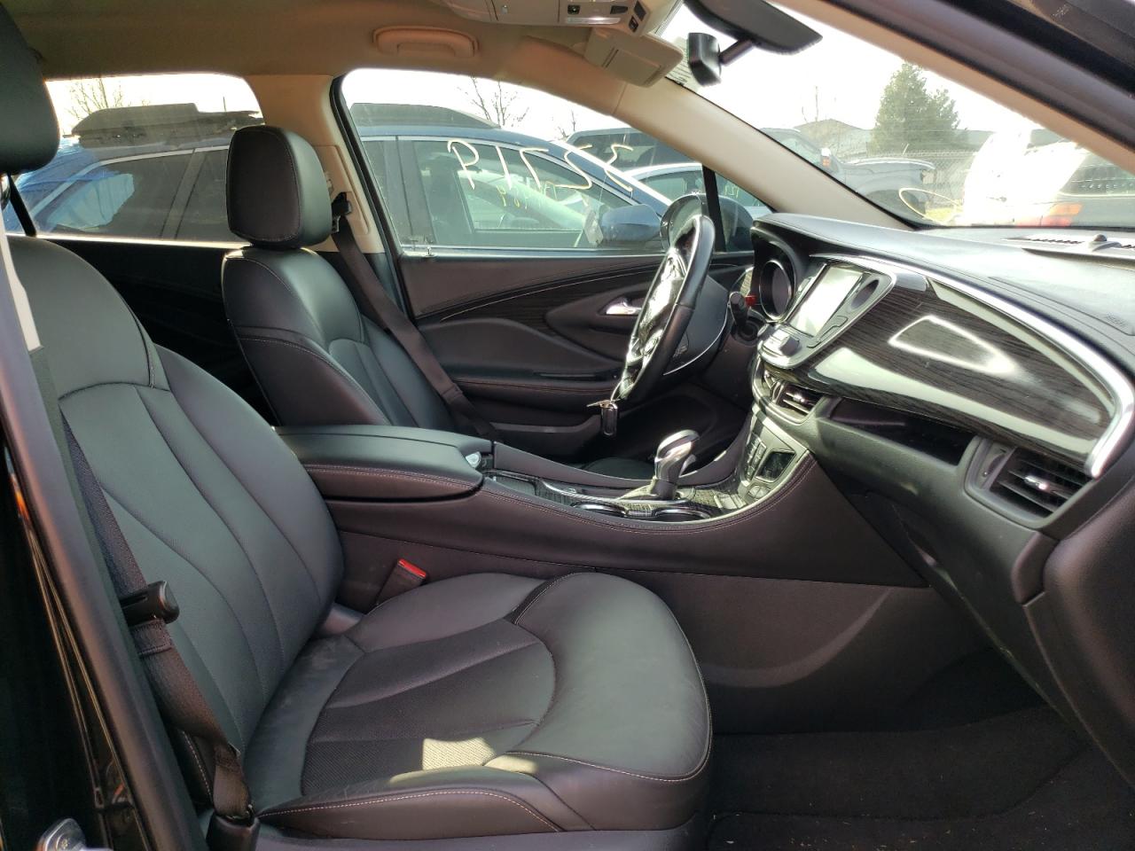 Photo 5 from auction – 2017 BUICK ENVISION E with VIN LRBFXBSA6HD242933